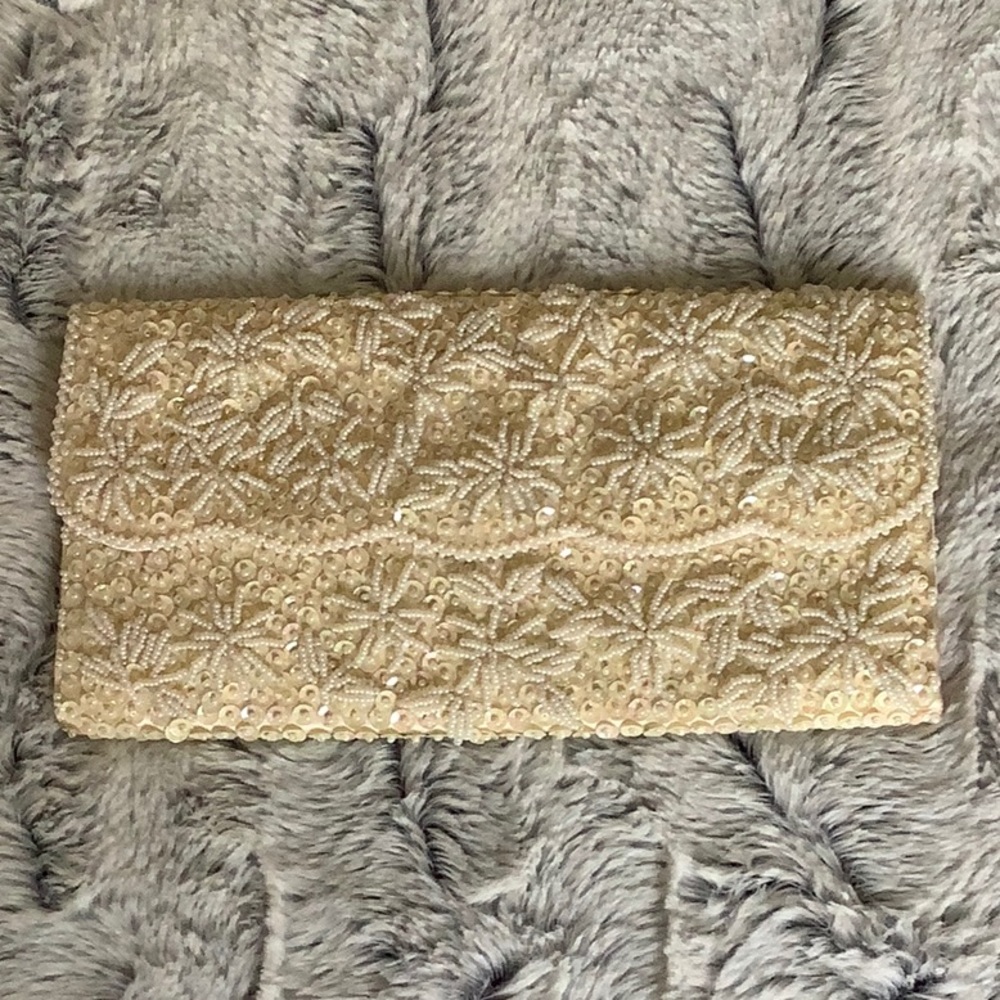 Vintage clutch